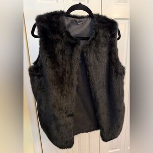 Aldo Women's Black Faux Fur Vest